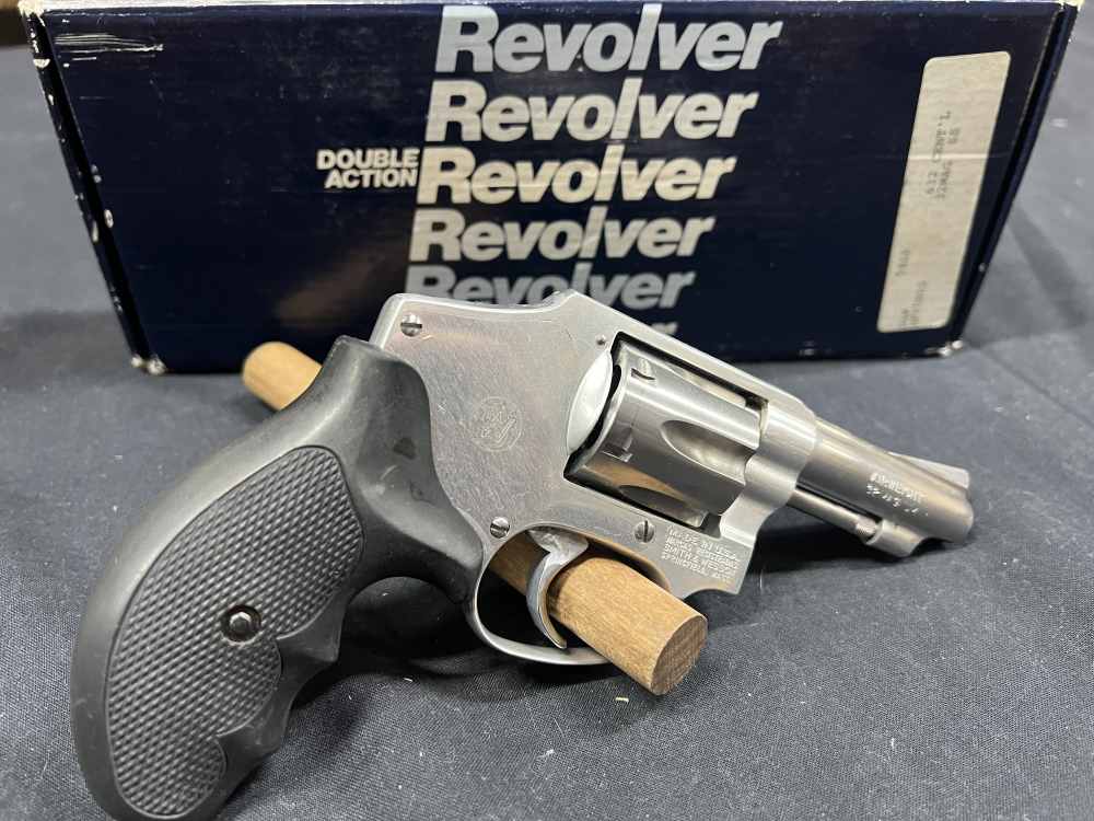 Smith and Wesson 632 Centennial 32 H&R mag 3” S&W stainless w box magnum -img-0