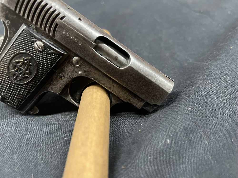 Bronco 1918 Spanish semi auto pistol 25 ACP 6.35 2” 2’ mags-img-3