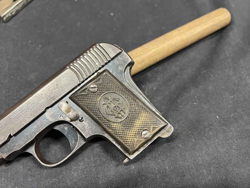 Bronco 1918 Spanish semi auto pistol 25 ACP 6.35 2” 2’ mags-img-5