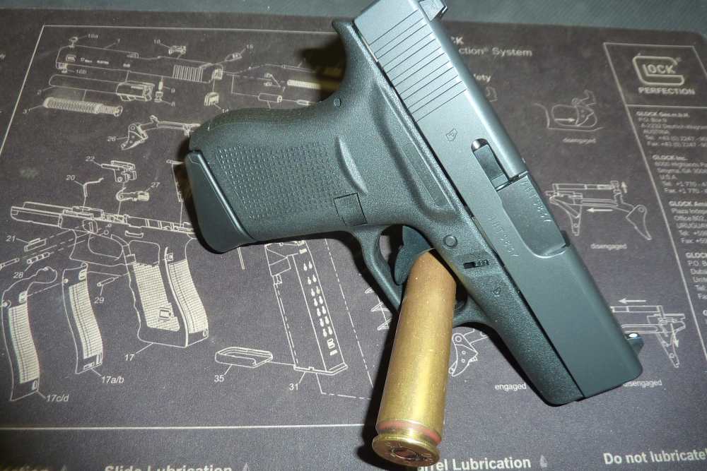 Glock 43 9mm 3.39" bbl Semi-Auto Pistol-img-4