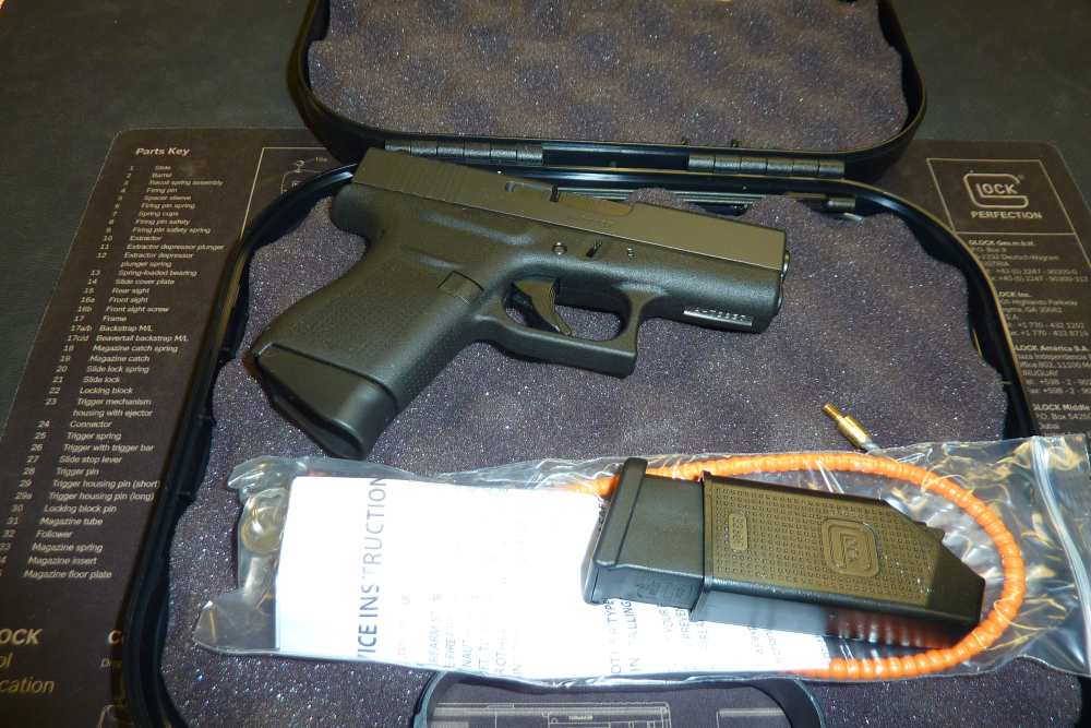 Glock 43 9mm 3.39" bbl Semi-Auto Pistol-img-0