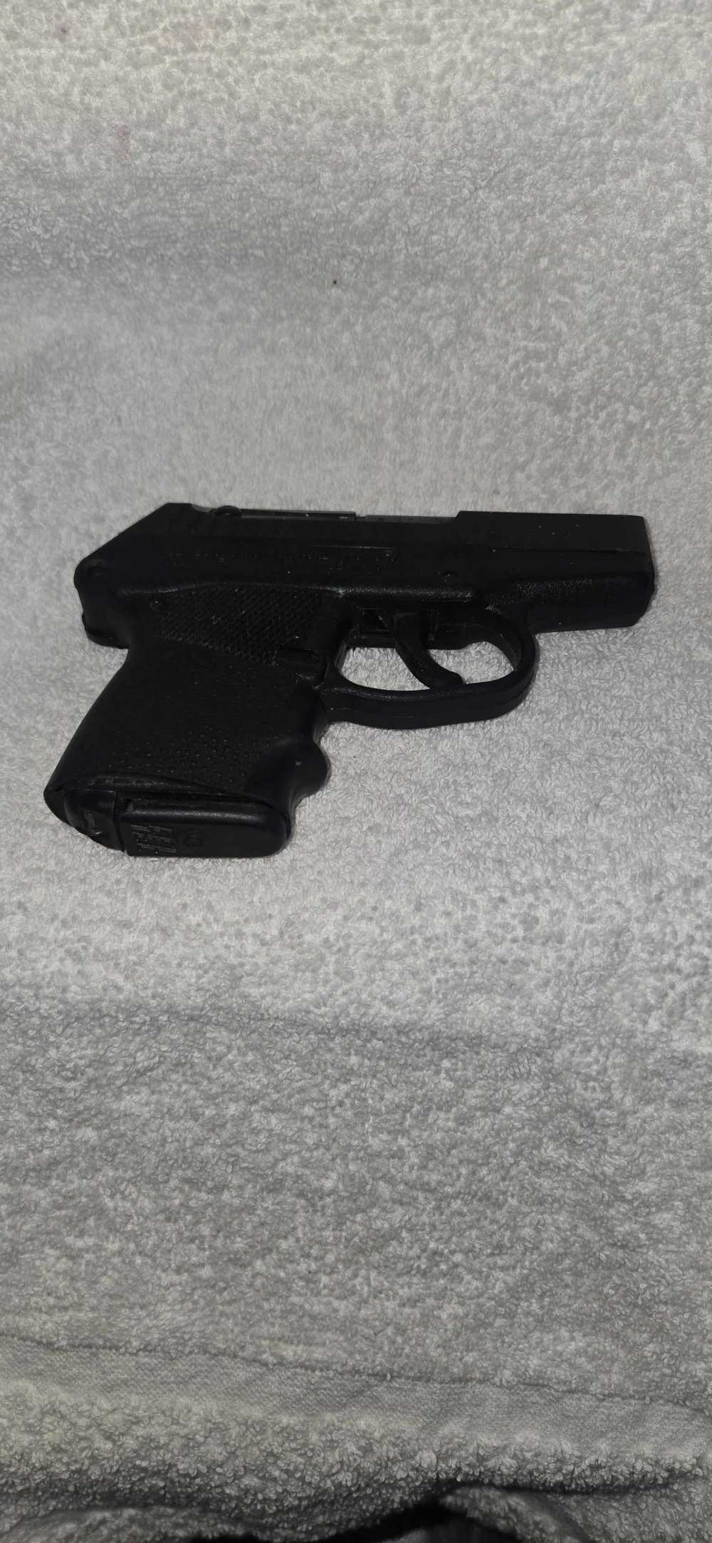 KEL TEC P3AT- .380 ACP-img-1