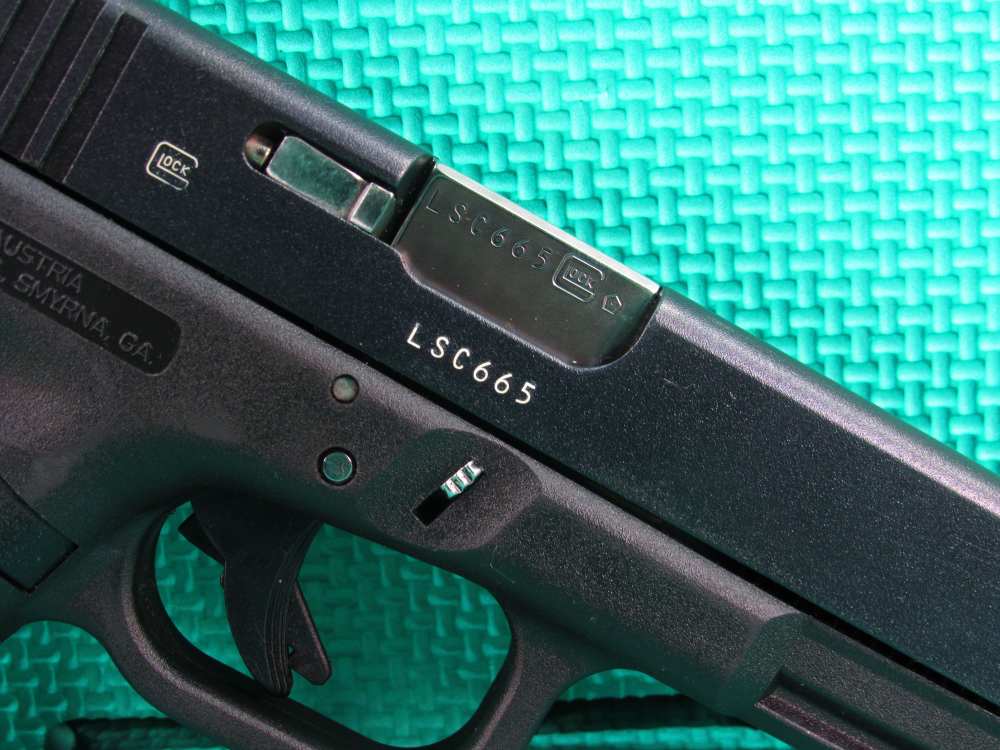Glock 23 Gen 3 40 S&W w/ 2 Mags & Extra 357 Sig Barrel w/ Factory Box Nice-img-19