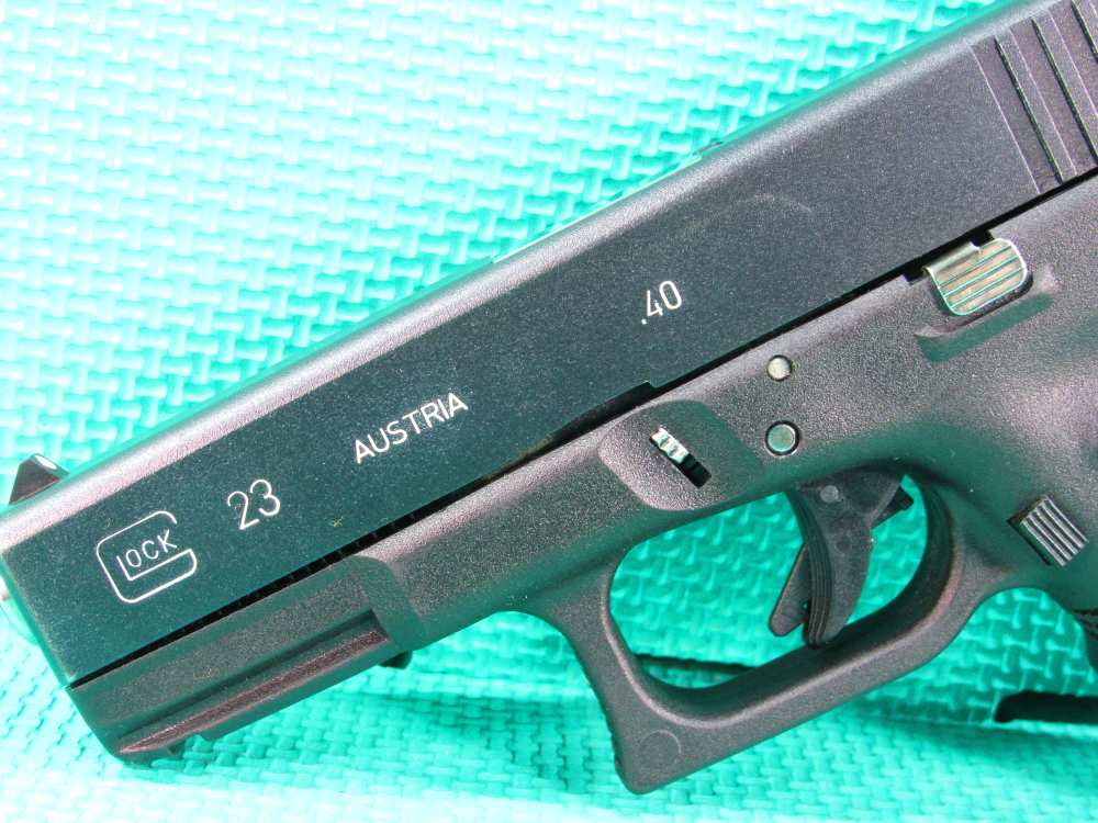 Glock 23 Gen 3 40 S&W w/ 2 Mags & Extra 357 Sig Barrel w/ Factory Box Nice-img-12
