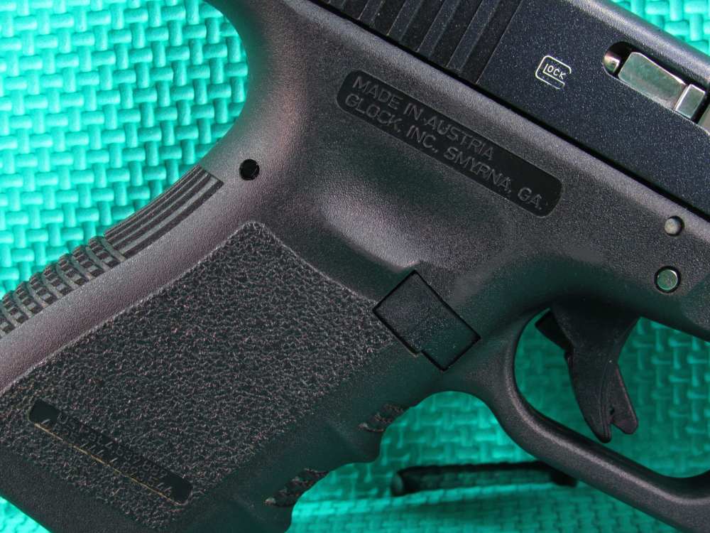 Glock 23 Gen 3 40 S&W w/ 2 Mags & Extra 357 Sig Barrel w/ Factory Box Nice-img-22