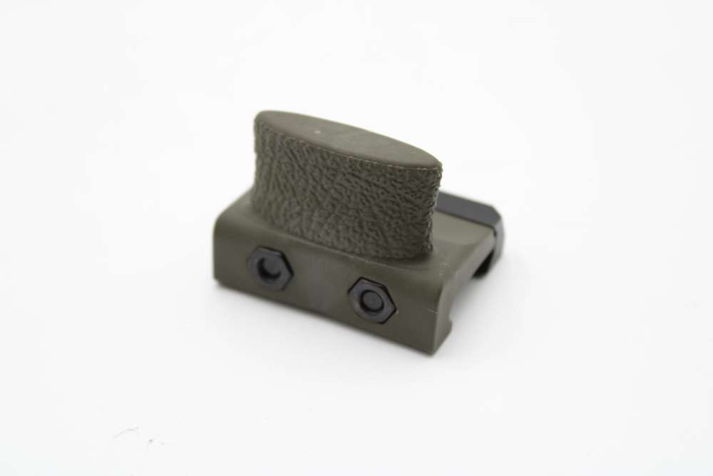 Blackhawk Rail Mounted Thumb Rest Picatinny Mounted FDE-img-8