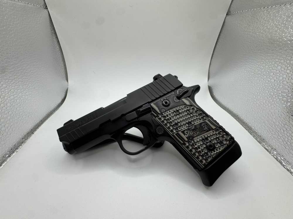 Sig Sauer, P938 9mm-img-0