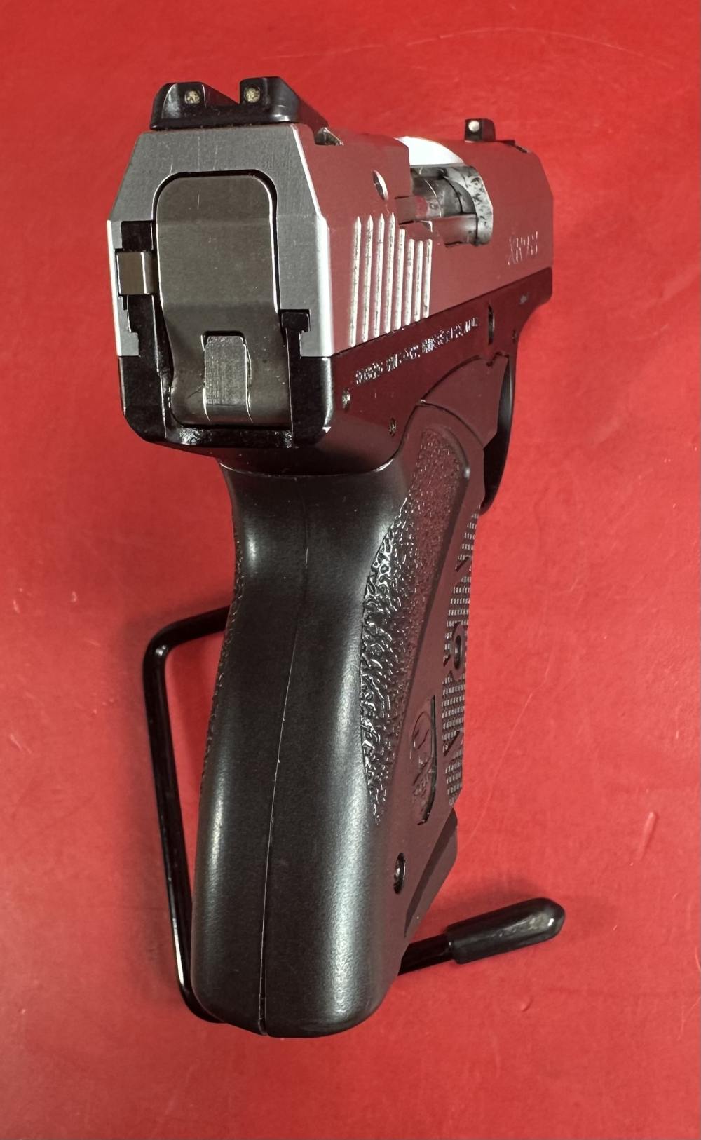 Boberg  XR9-S 9mm  Bullpup. 2 - 7rd mags. 3.25" BBL. Super rare. Mint. -img-6