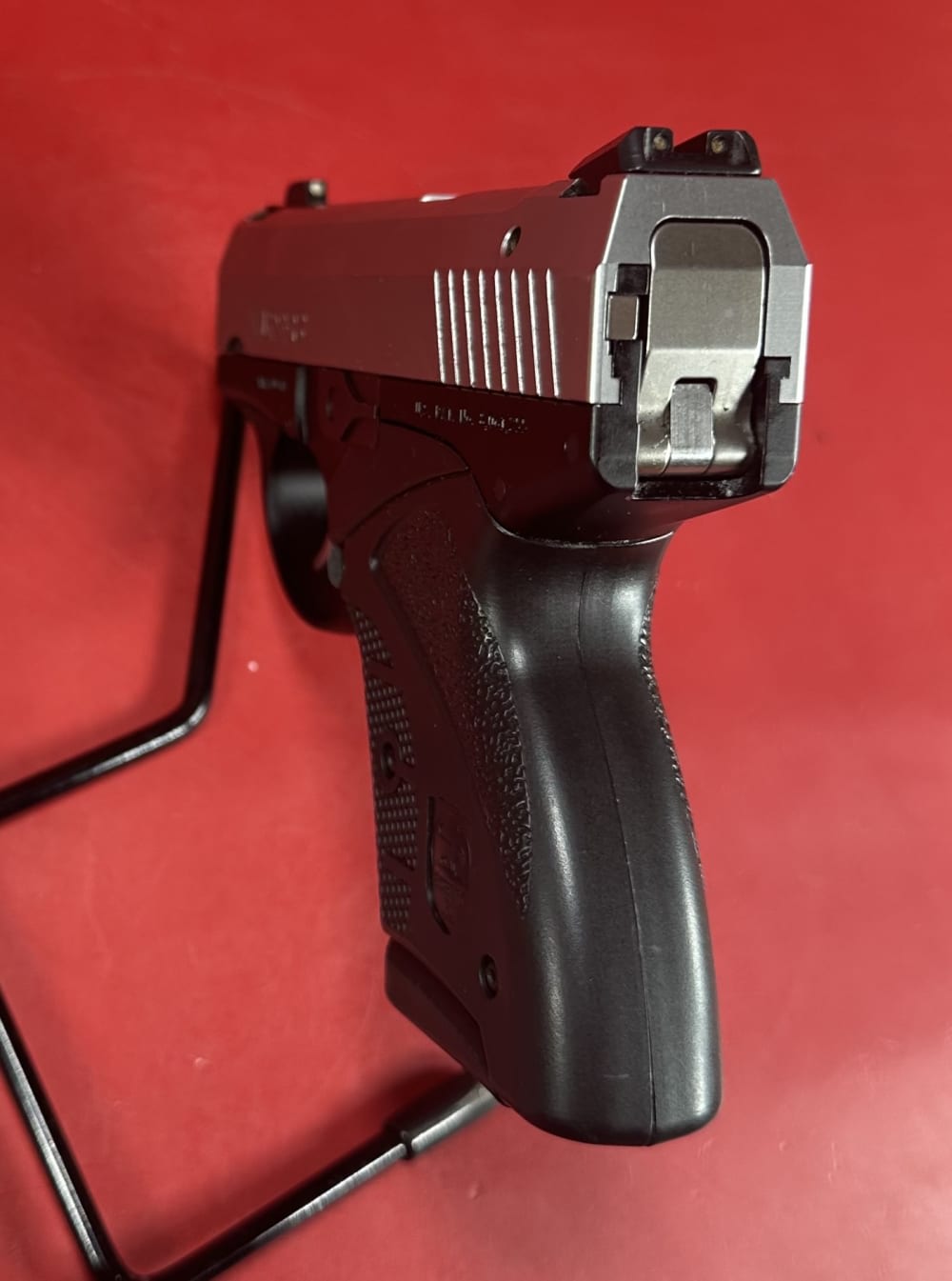Boberg  XR9-S 9mm  Bullpup. 2 - 7rd mags. 3.25" BBL. Super rare. Mint. -img-7