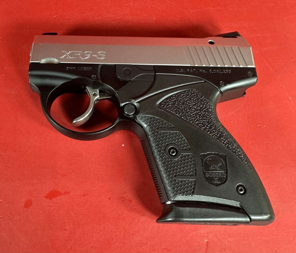 Boberg  XR9-S 9mm  Bullpup. 2 - 7rd mags. 3.25" BBL. Super rare. Mint. -img-11