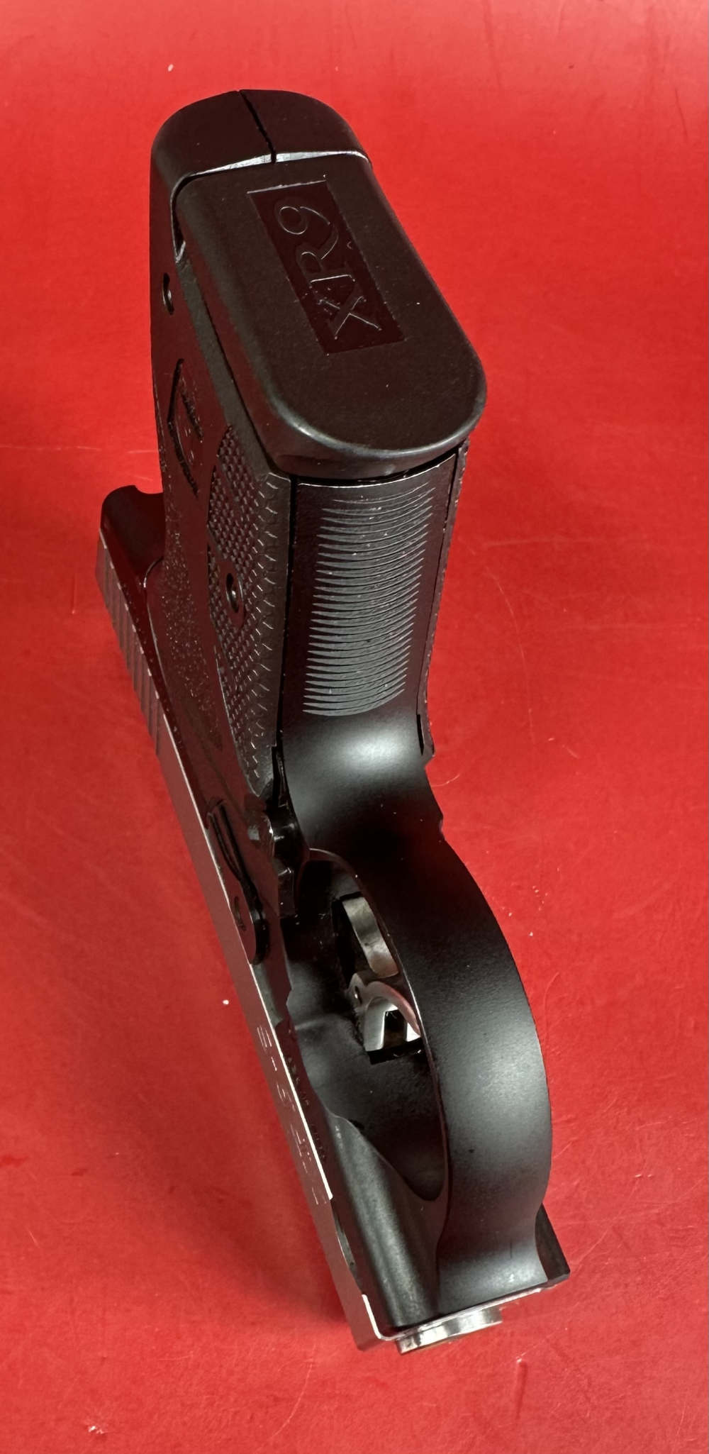 Boberg  XR9-S 9mm  Bullpup. 2 - 7rd mags. 3.25" BBL. Super rare. Mint. -img-9