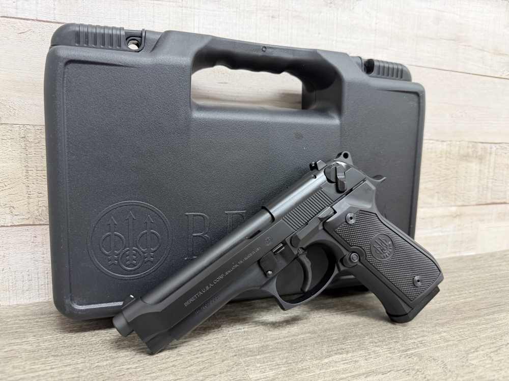 BERETTA 92FS 9MM SAFETY/DECOCKER 2-15 ROUND MAGS J92F300M BRAND NEW-img-0