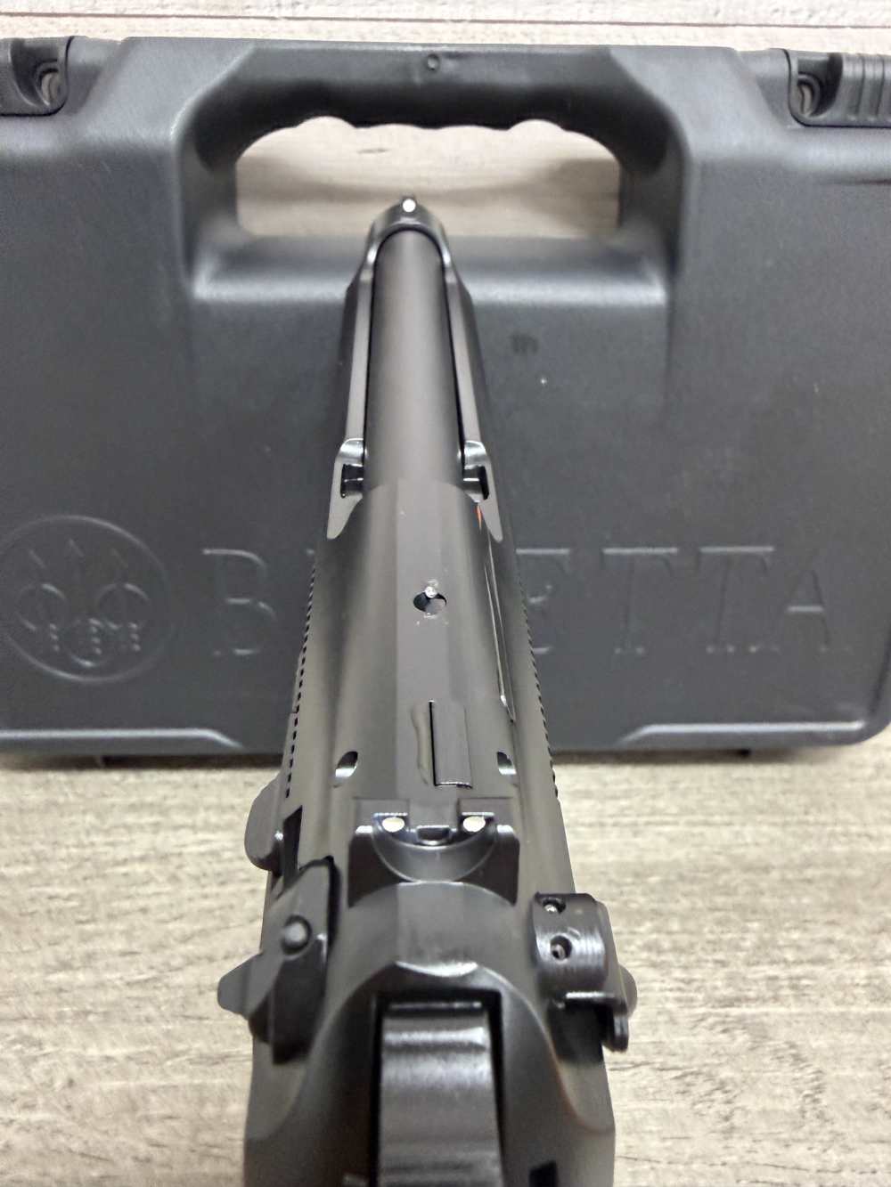 BERETTA 92FS 9MM SAFETY/DECOCKER 2-15 ROUND MAGS J92F300M BRAND NEW-img-4