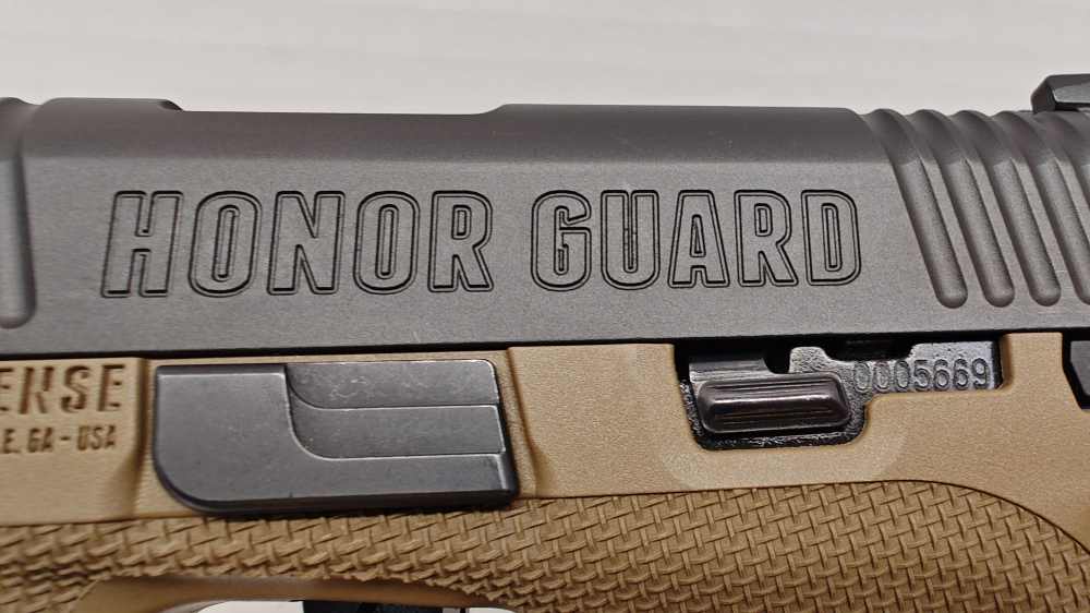 Honor Defense Honor Gaurd 9 mm with 2 Grip Modules & 3 Mags-img-16