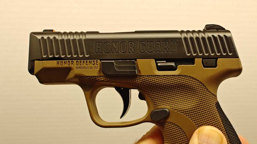 Honor Defense Honor Gaurd 9 mm with 2 Grip Modules & 3 Mags-img-5
