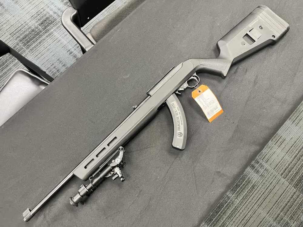 USED RUGER 10/22 .22LR RIFLE - MAGPUL STOCK, BIPOD, PIC RAIL, HARD CASE-img-1