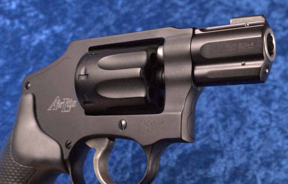 Wonderful Smith & Wesson 43C in 22LR-img-6