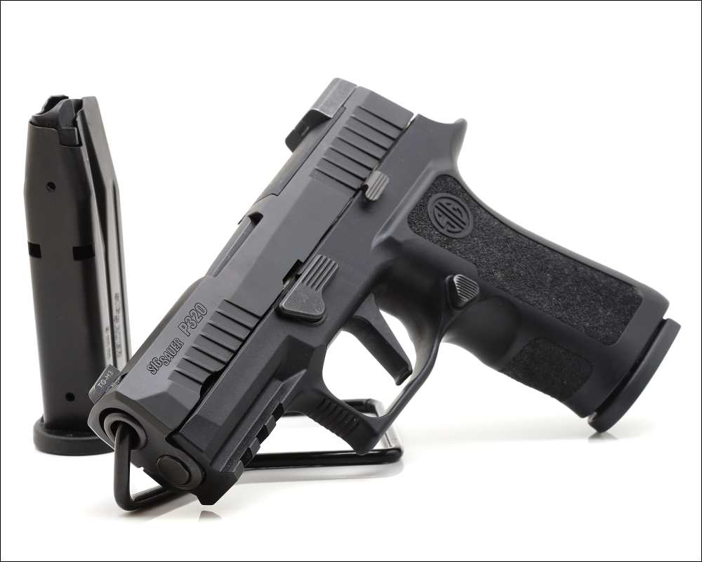 SIG SAUER P320 Compact 9mm W/ 2-15RD Mags-img-0