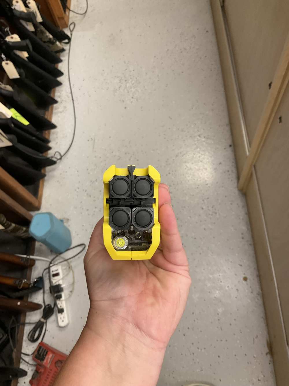 Taser 7CQ Axon Energy Weapon 224470-img-5