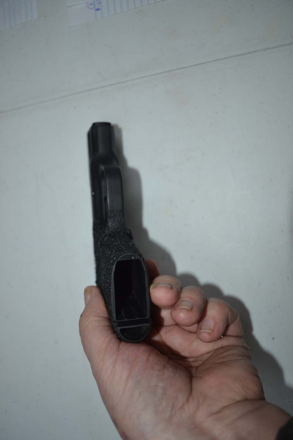 S&W M&P9 Shield 9mmP s/a pistol 3" barrel 3 magazines, holster-img-3