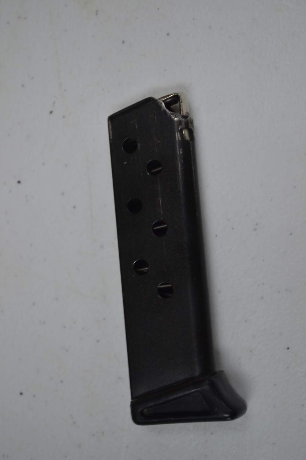 unmarked Walther PP .380 7 shot magazine-img-0
