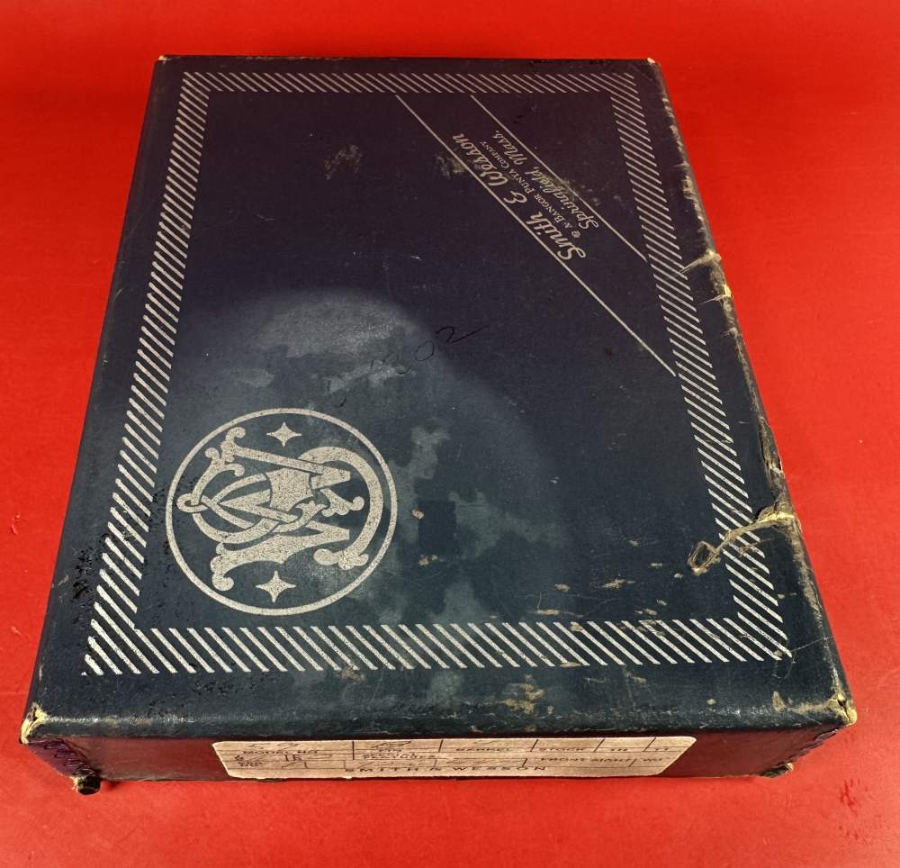 Smith & Wesson S&W Model 59 9mm. 2 15 rd mags, Box Tools Papers. Excellent-img-13