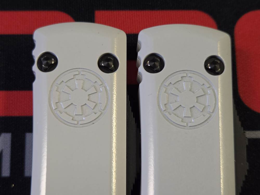 Microtech Ultratech Storm Trooper Hellhound & Warhound Set Signature Series-img-6