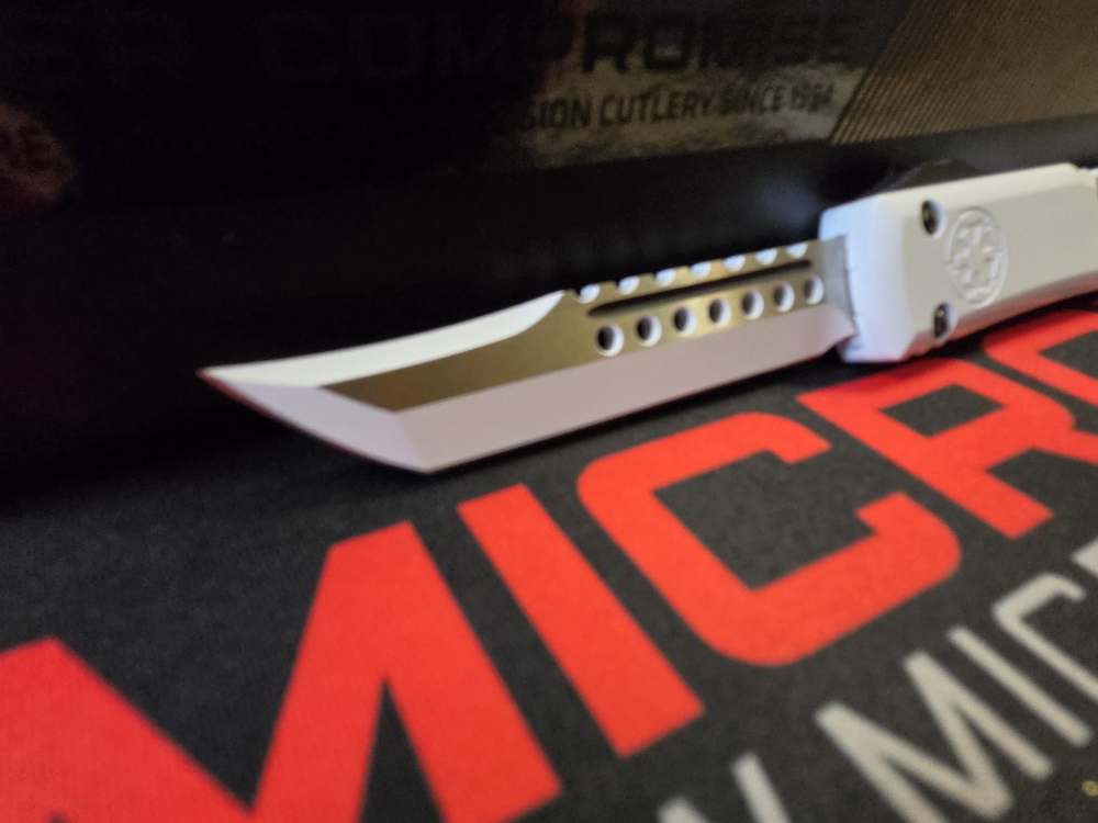 Microtech Ultratech Storm Trooper Hellhound & Warhound Set Signature Series-img-2