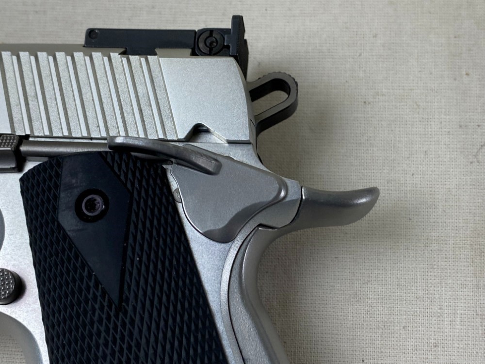 Kimber 1911 Rimfire Target 22LR 5" Stainless-img-11