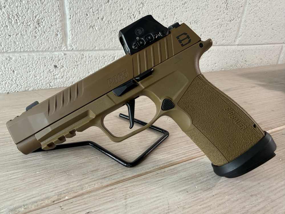USED Sig P365XF DH3 with Romeo X red dot LOW ROUNDS-img-1