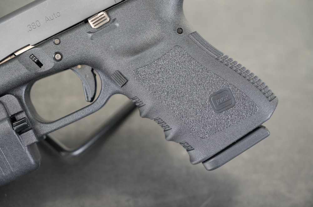 Glock 25 Gen3 – Rare Discontinued Model | Factory Glock GTL10 Light-img-2