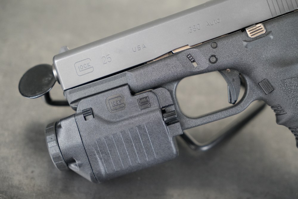 Glock 25 Gen3 – Rare Discontinued Model | Factory Glock GTL10 Light-img-4