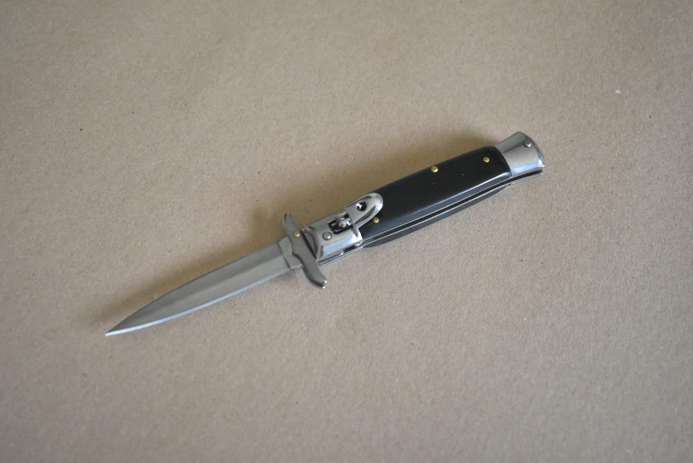 8.25" Automatic, Swinguard, Switchblade Knife, Dagger Blade-img-0