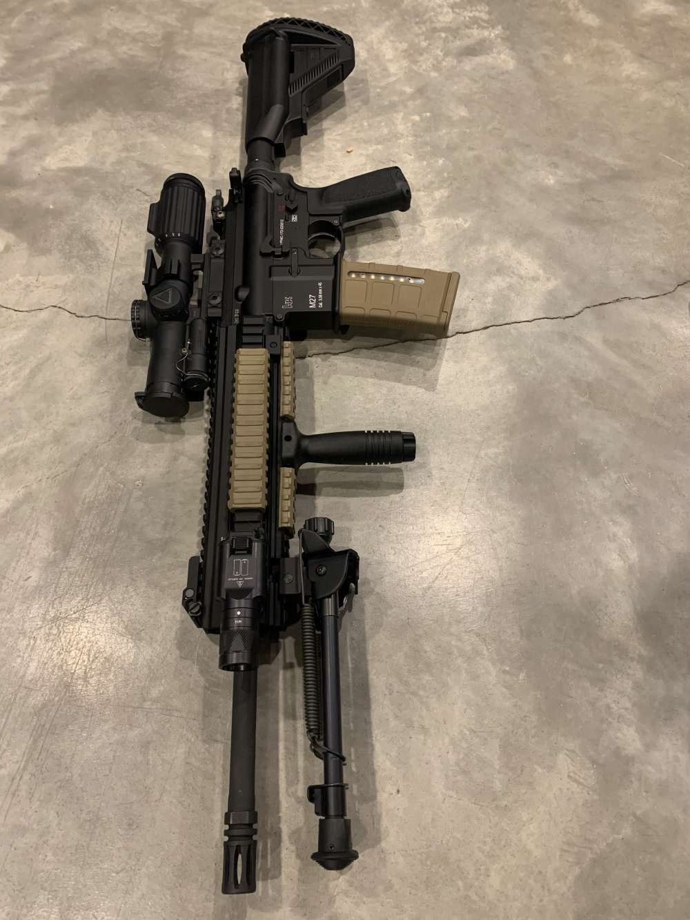 H&K M27 with trijicon 1-8 vcog in 5.56 amazing and low round count-img-1