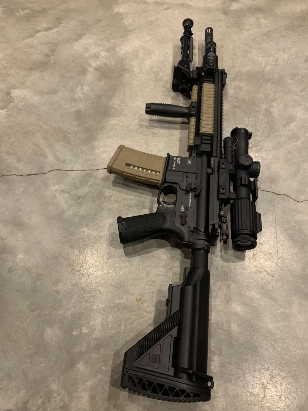 H&K M27 with trijicon 1-8 vcog in 5.56 amazing and low round count-img-2