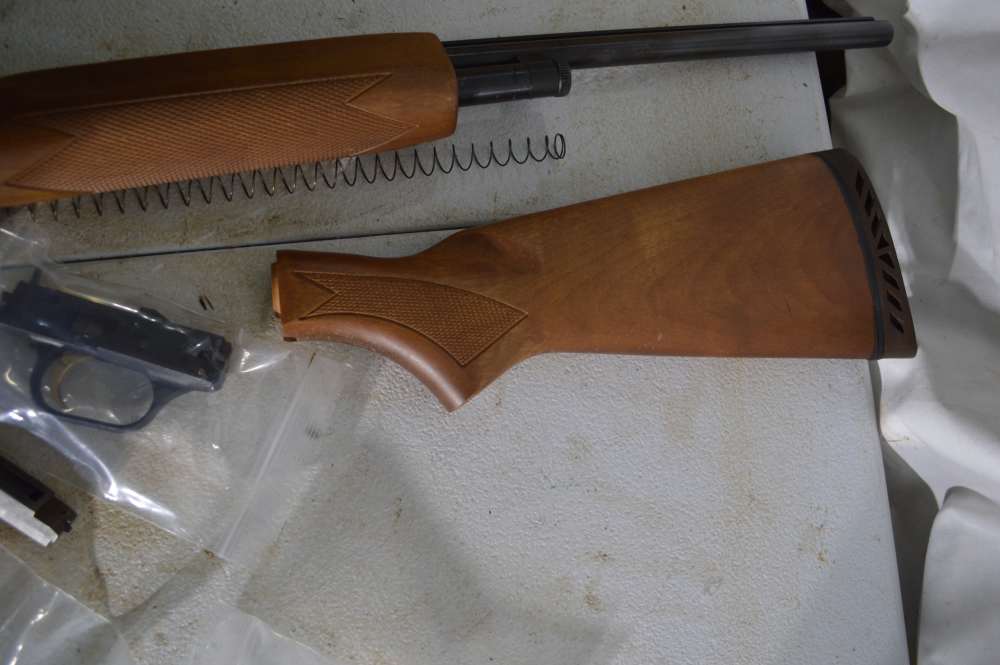 Mossberg, .410ga pump, 24" barrel, Parts Kit, NO RECEIVER, #13303 VERY GOOD-img-4
