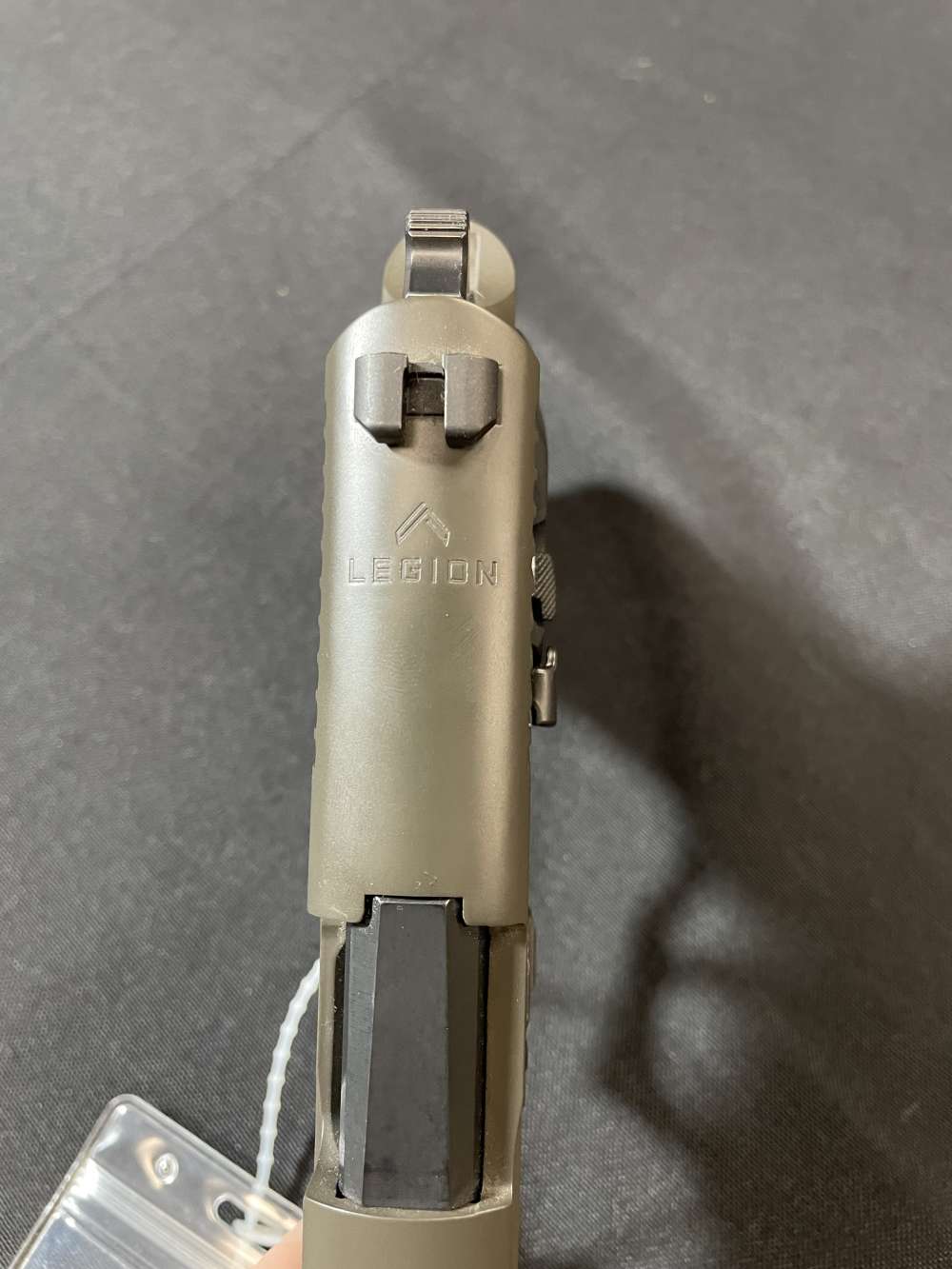 Sig Sauer P220 Legion -img-2