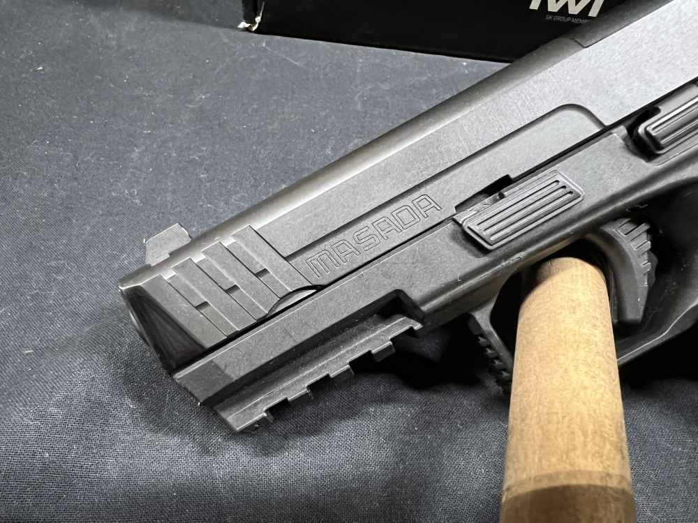 IWI Masada Semi auto pistol 9mm Luger 4.1” bbl optics ready 2 mags box-img-4