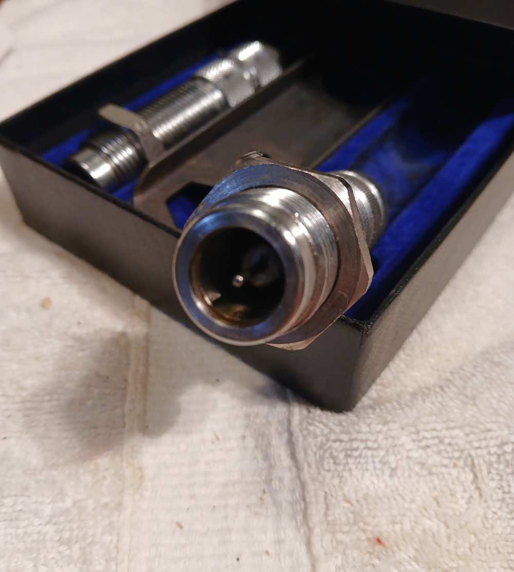 2 Lyman All- American Reloading Dies - 30/06 + 300 H&H mag-img-19