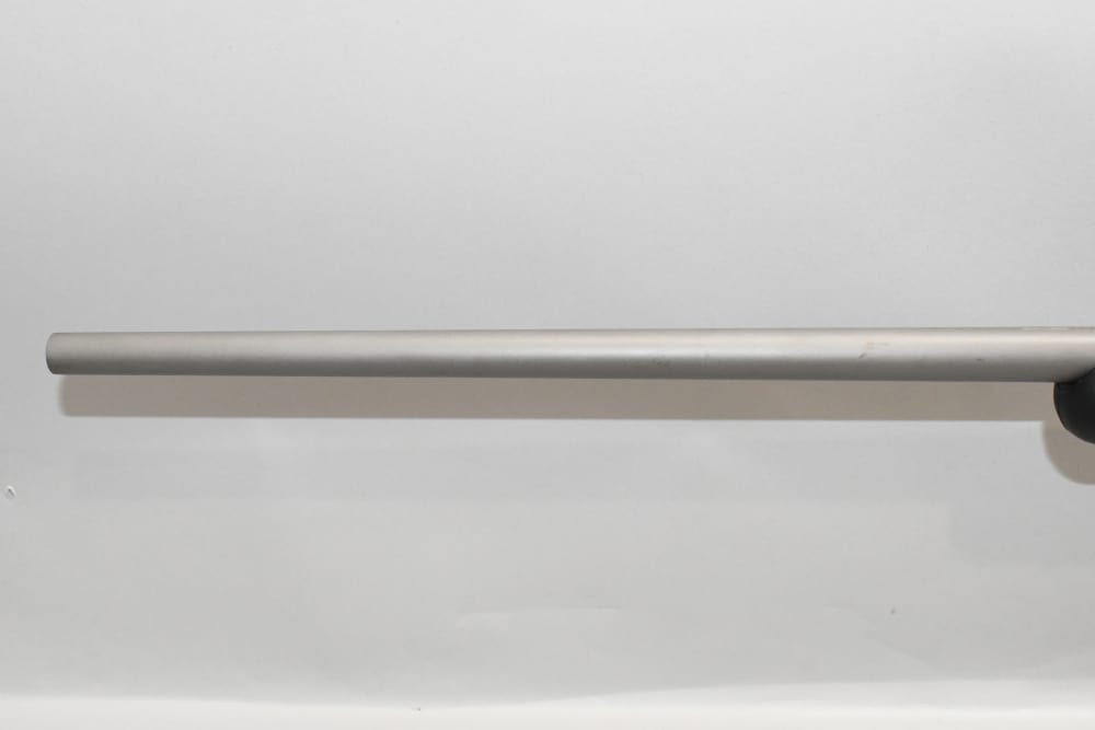 Superb Ruger M77 Hawkeye Bolt Action Rifle 204 Ruger 24" W Box 2014-img-11