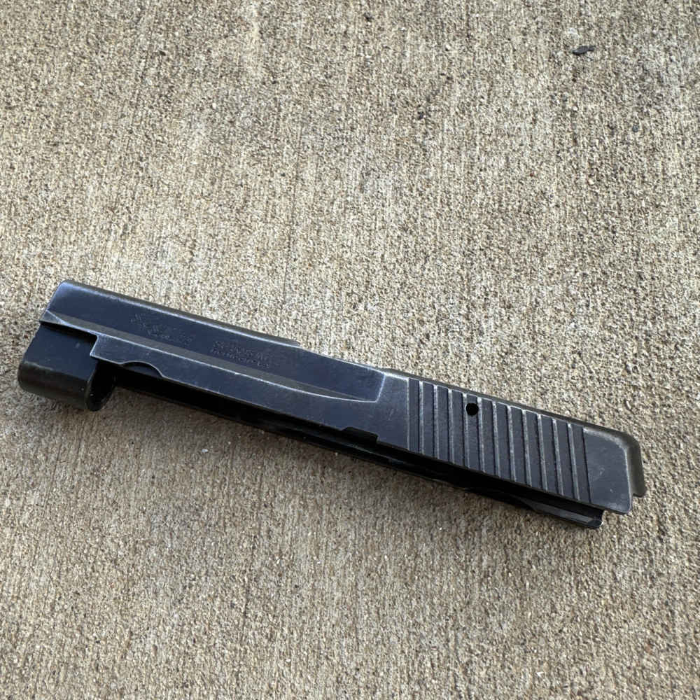 Early Sig Sauer P226 NSW / CRANE, Stripped Slides USGI Surplus Socom Devgru-img-7