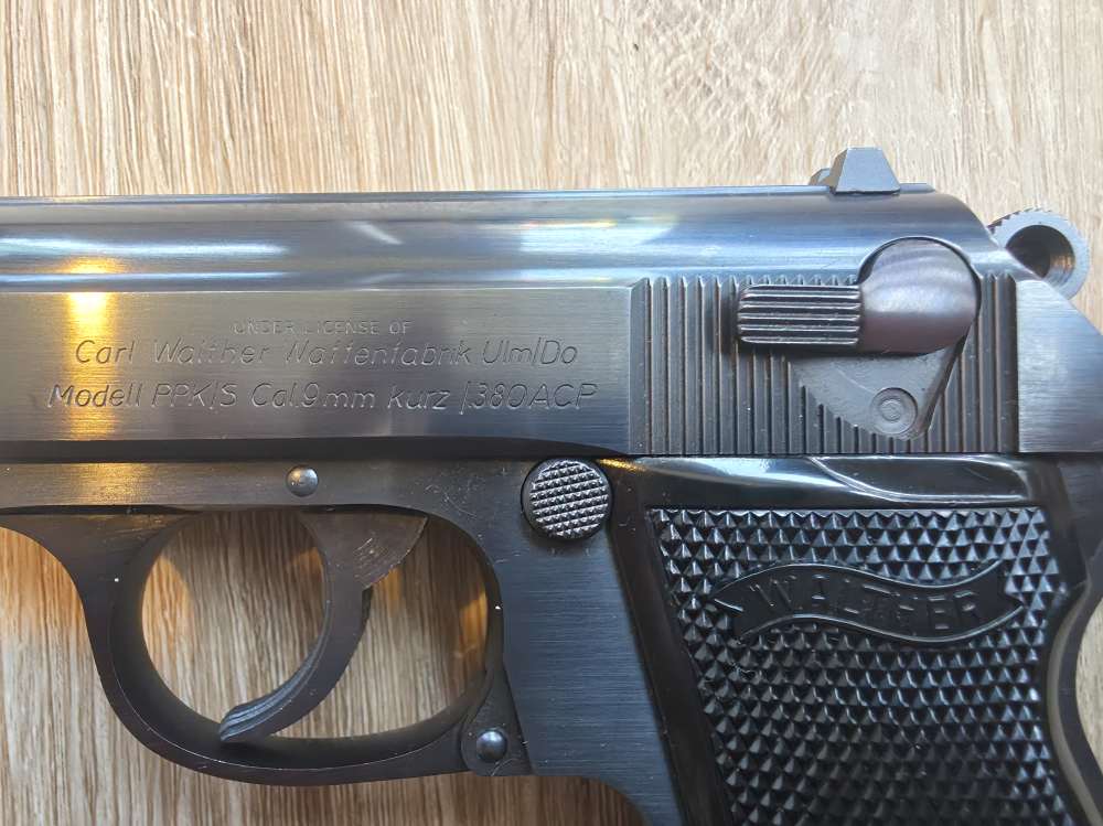 Walther Interarms PPK/S .380 ACP Blued Pistol Made in USA Factory Magazine-img-8