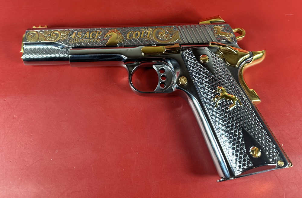 CUSTOM Colt 1911 High Polished Stainless, Engraved, Gold Plated. 45 ACP-img-9