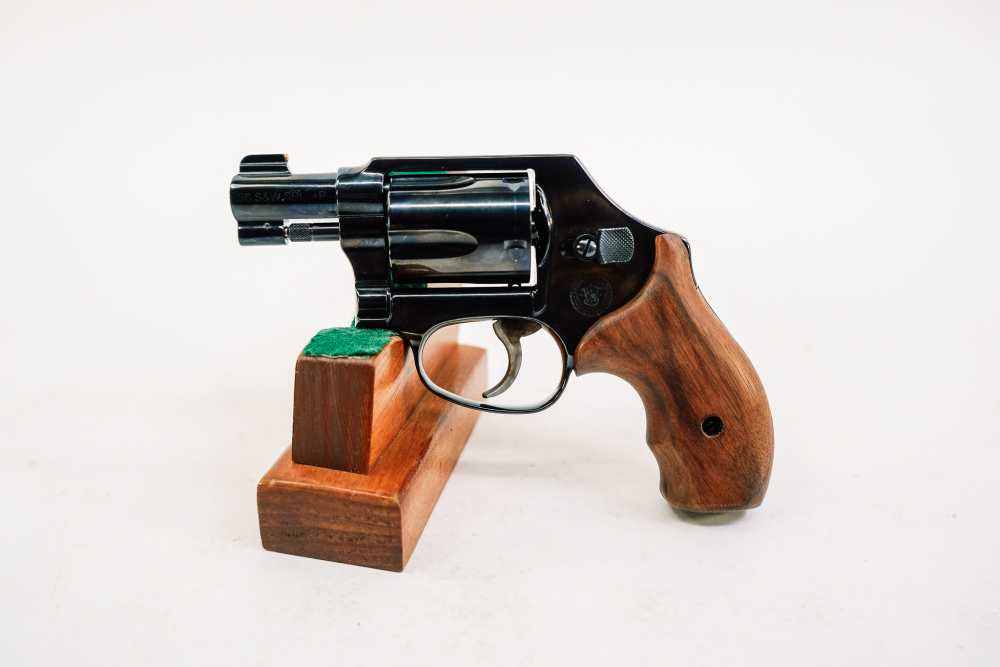 SMITH & WESSON 36 FIELD ETHOS-img-1