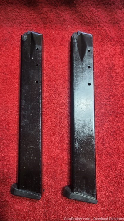 Smith & Wesson 59 9MM 30 Round Magazines    Lot of Two Magazines-img-2