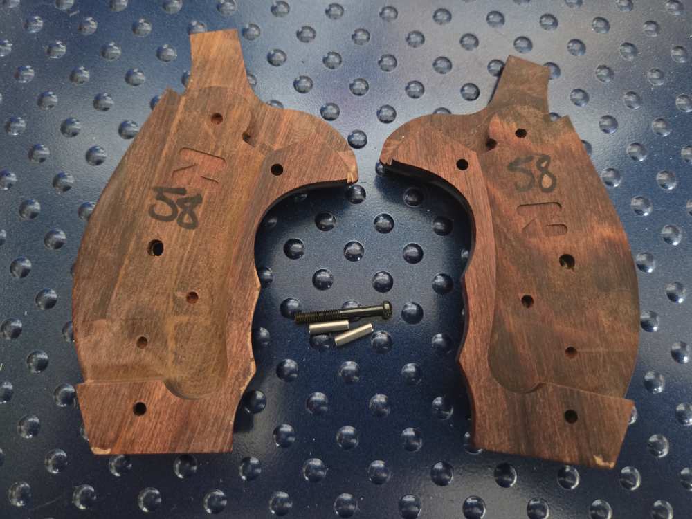 Smith & Wesson N Frame Round Butt  Wood Grips-img-4