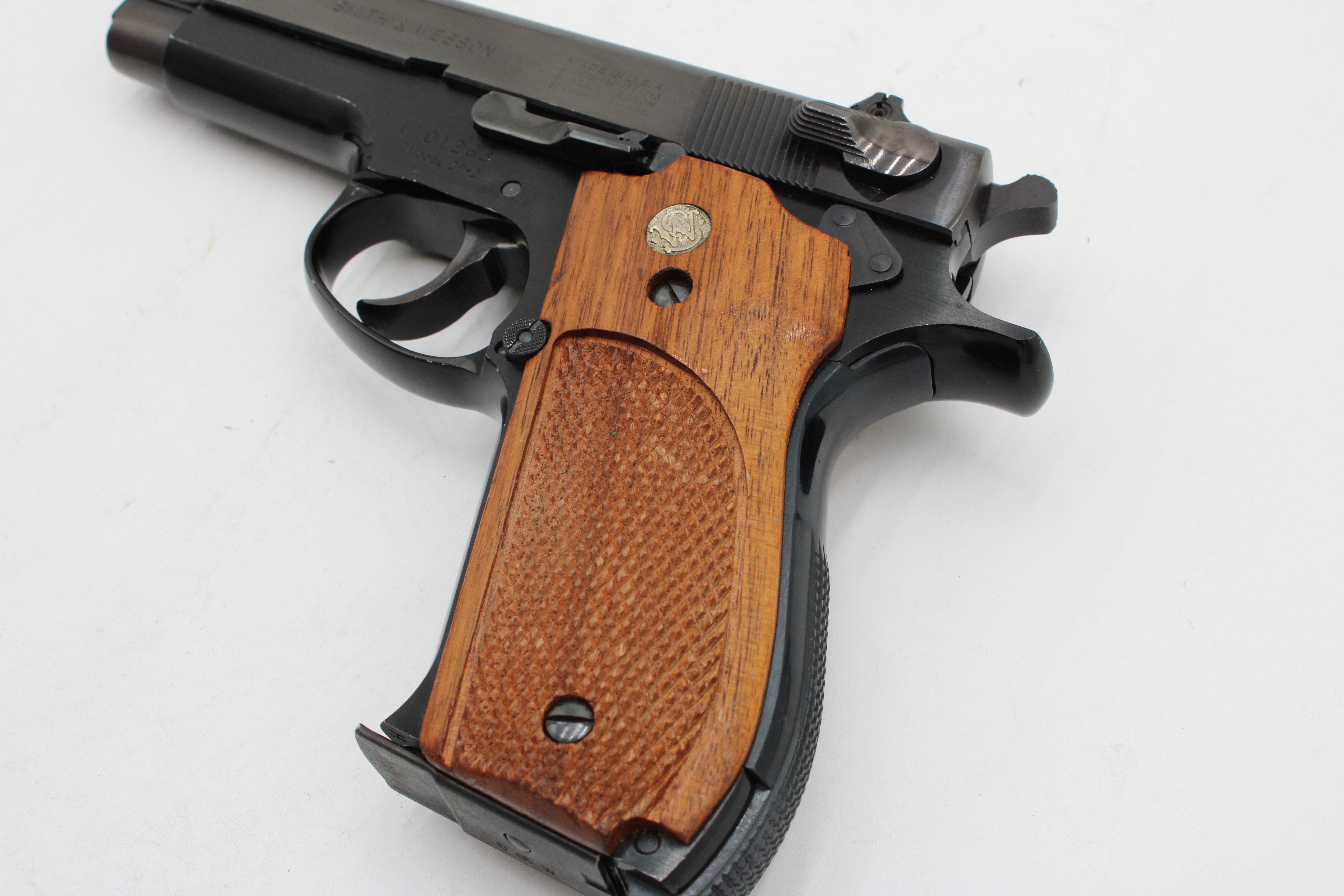 S&W 39-2 W/ Box - Used-img-9