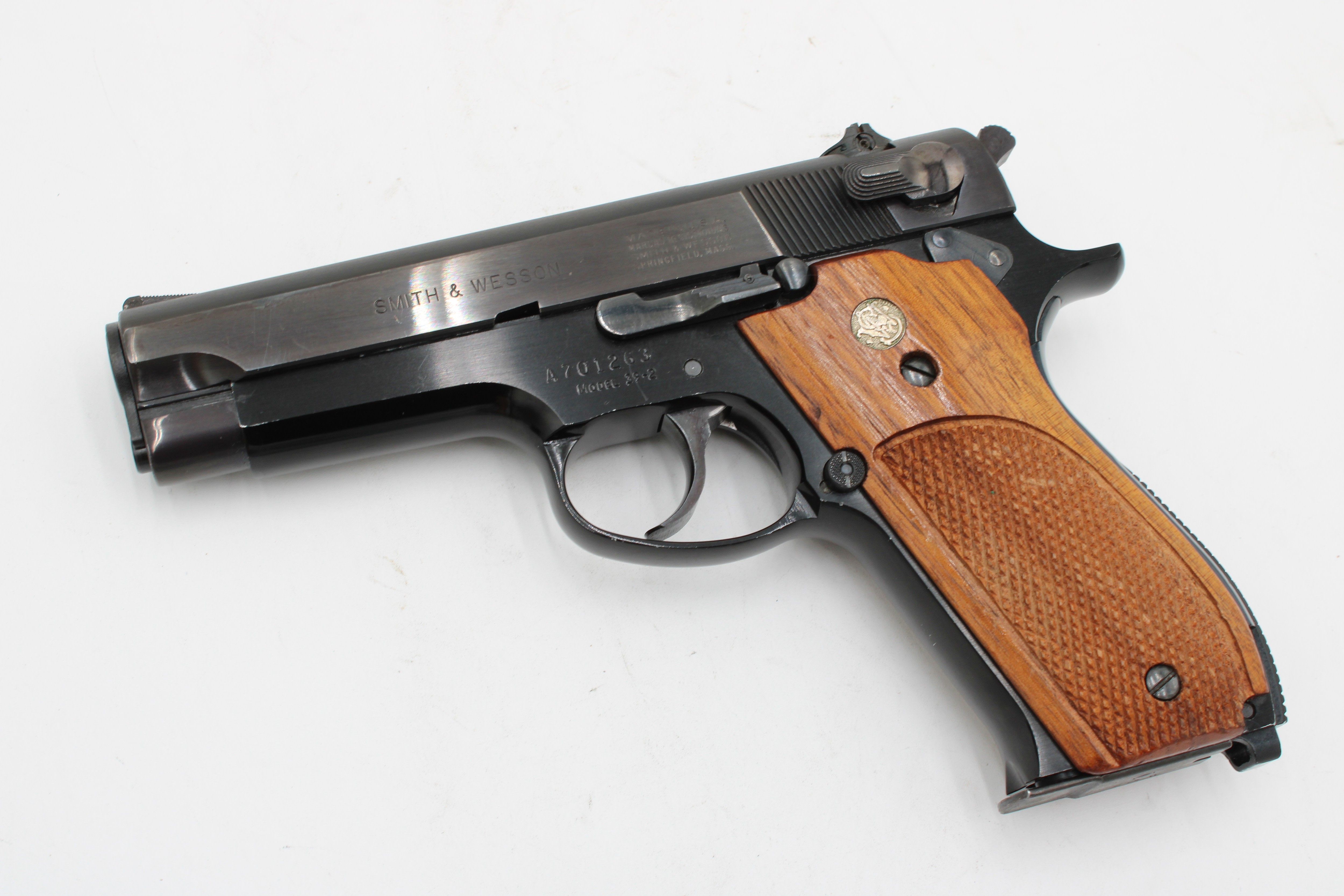 S&W 39-2 W/ Box - Used-img-7