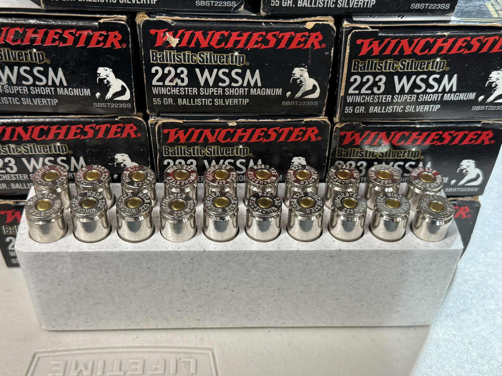 20 rounds of Winchester 223 WSSM 55gr BALLISTIC SILVERTIP ammo-img-2