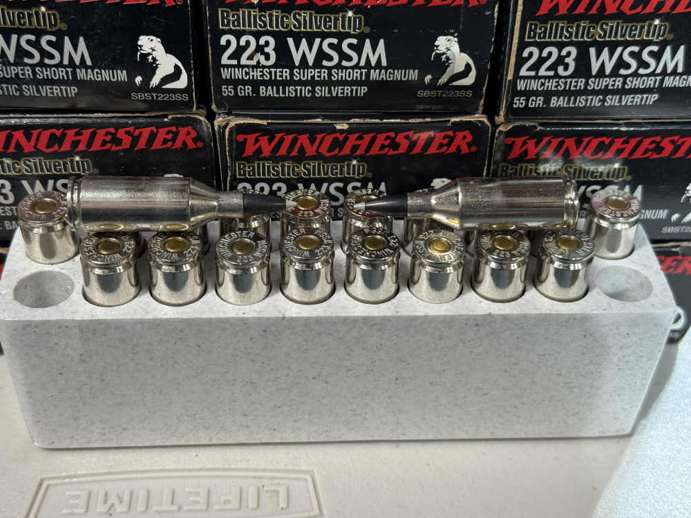 20 rounds of Winchester 223 WSSM 55gr BALLISTIC SILVERTIP ammo-img-3